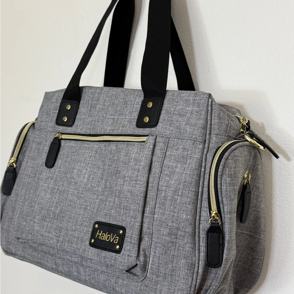 HaloVa Gray Baby insulated Bag also has strap for shoulder or crossbody - Picture 3 of 16